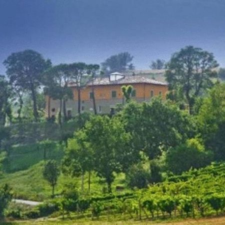 Relais Villa Fornari Camerino Bagian luar foto
