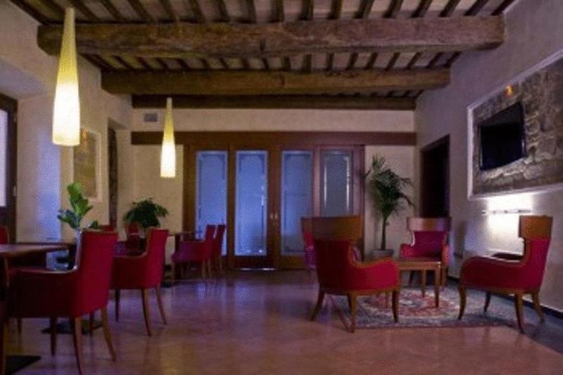 Relais Villa Fornari Camerino Bagian luar foto