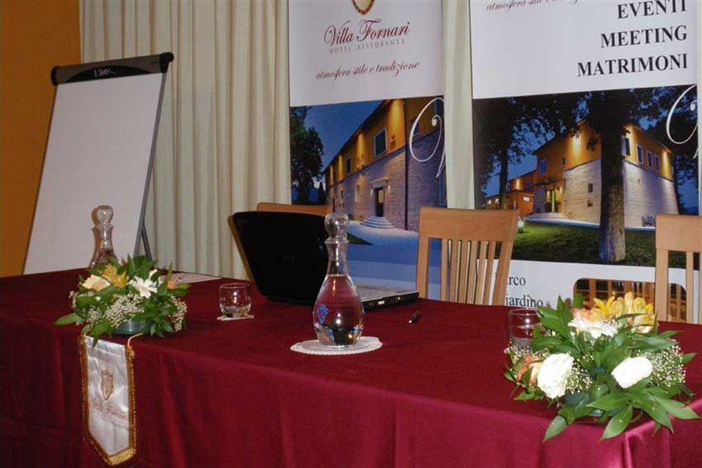 Relais Villa Fornari Camerino Bagian luar foto