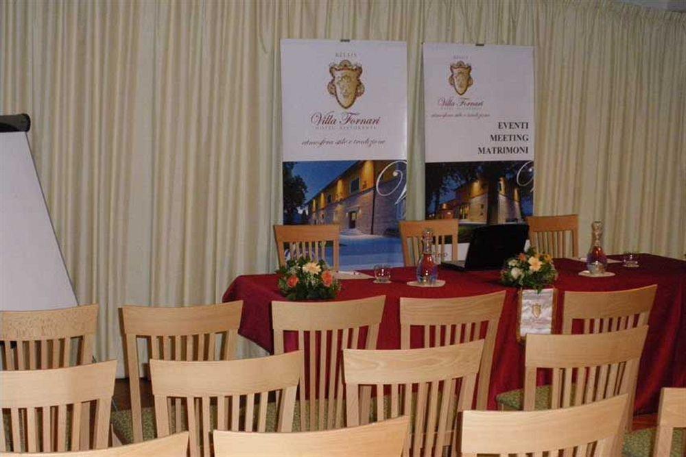 Relais Villa Fornari Camerino Bagian luar foto