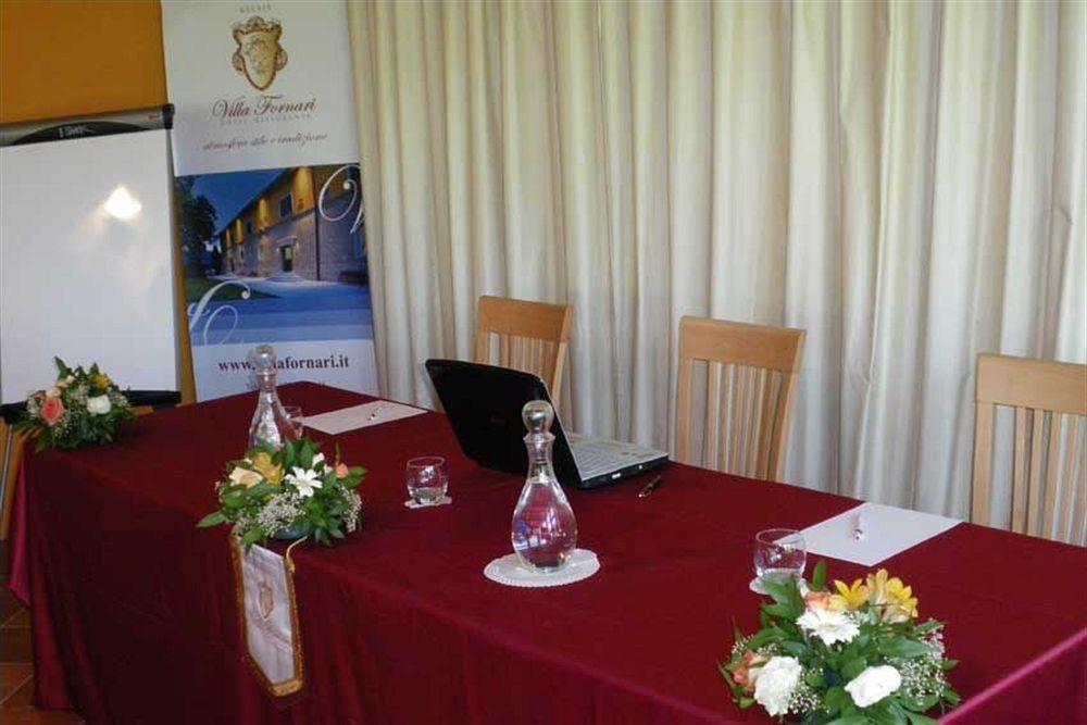 Relais Villa Fornari Camerino Bagian luar foto