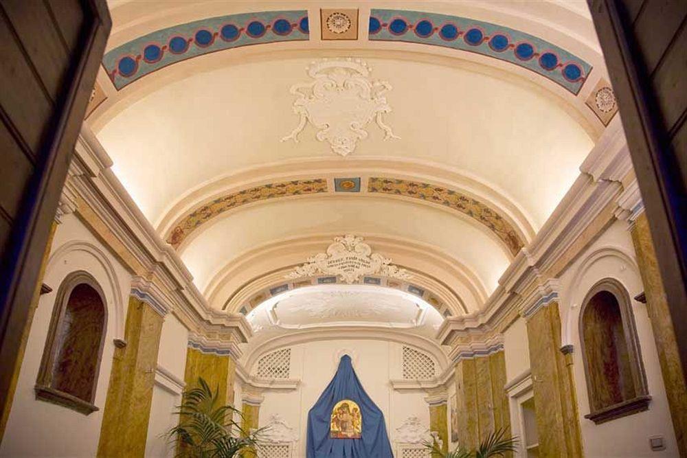 Relais Villa Fornari Camerino Bagian luar foto