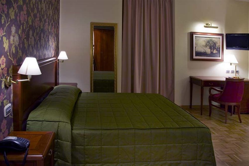 Relais Villa Fornari Camerino Bagian luar foto